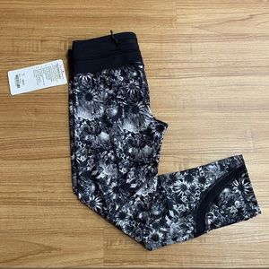 Lululemon Run Inspire Crop Floral Leggings Size 4